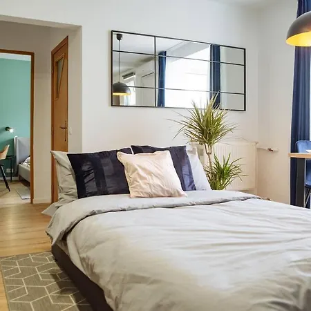 Angel - Old Town Centre