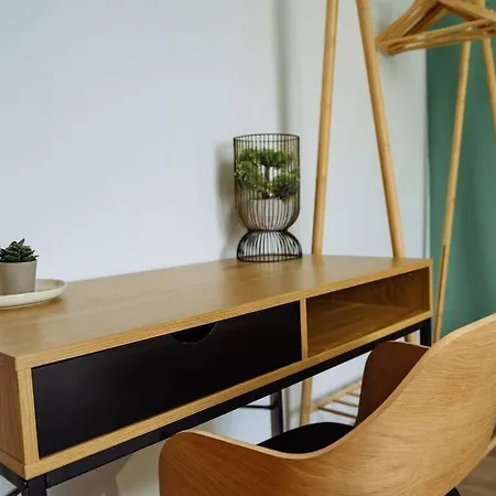 Angel - Old Town Centre * Bukareszt