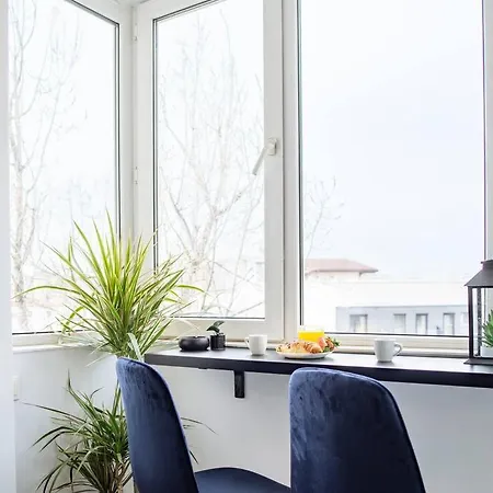 Angel - Old Town Centre Bukareszt