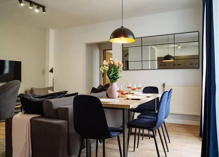 Angel - Old Town Centre Apartament *