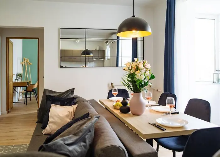 Angel - Old Town Centre Apartament Bucureşti