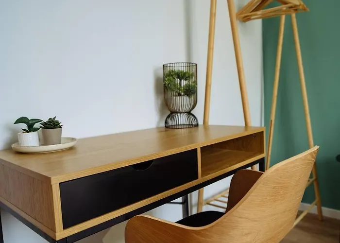 Angel - Old Town Centre * Bucureşti