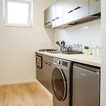 Apartman Angel - Old Town Centre I Cheap Carpark Nearby I Balcony