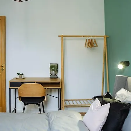 Angel - Old Town Centre 布加勒斯特